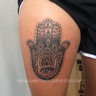 hamsa hand black and grey tattoo leeds