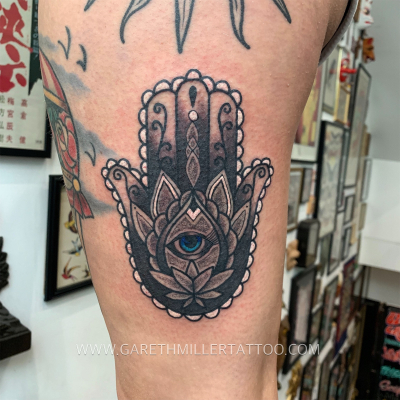 hamsa hand black and grey tattoo leeds